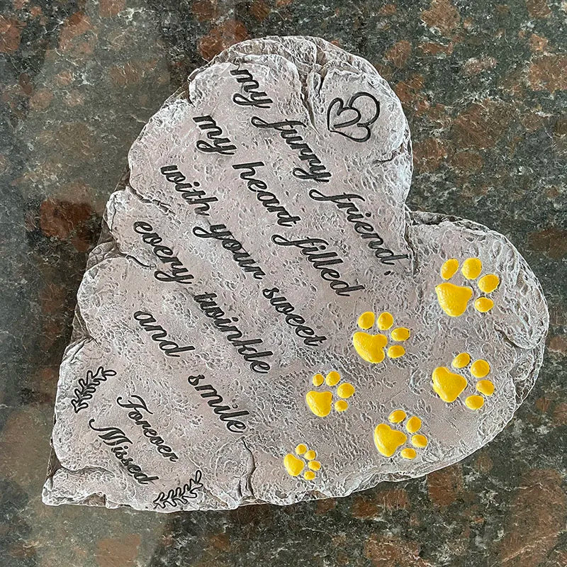 Personalized Pet Memorial Stone Custom Dog Name Heart Shaped Paw Print Grave Marker for Cat Dog Memorial Tombstone Pet