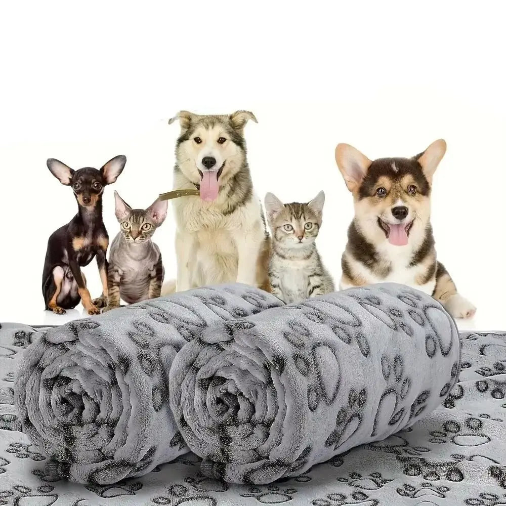 Warm Fluffy Dog Blanket Paw Pattern Soft Pet Calming Blanket Large Size Washable Cat Cover Blanket Puppy