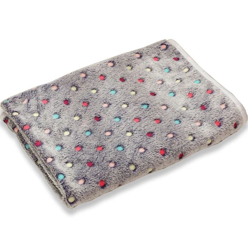 Soft and Fluffy High Quality Pet Blanket Cute Star Print Pet Mat Warm and Comfortable Pet Blanket for Dogs and Cats Pet Supplies