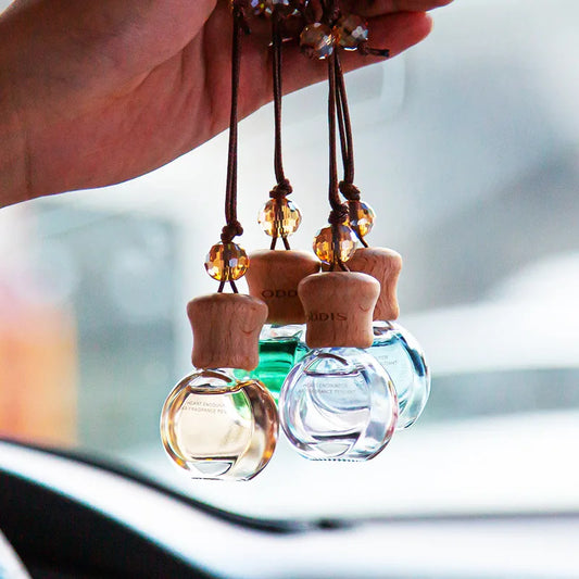 Air pendant aromatherapy oil diffuser, car interior air freshener essential oil long-lasting diffuser premium gift box