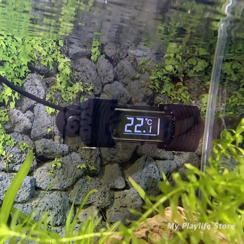 Aquarium Thermometer Digital Submersible Fish Tanks Thermometers with Suction Cup Easy to Read Waterproof Freshwater